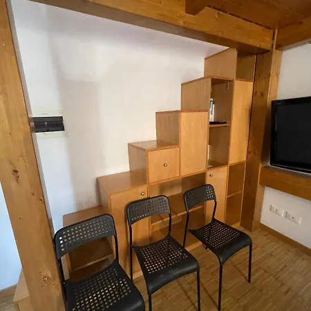 Apartamento Robinie 78 *