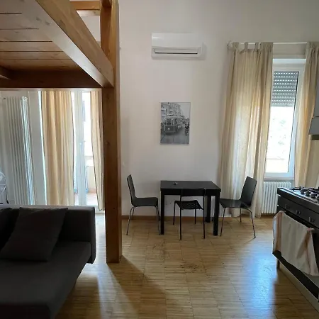 Apartamento Robinie 78 *