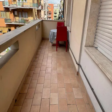 Robinie 78 Daire Roma